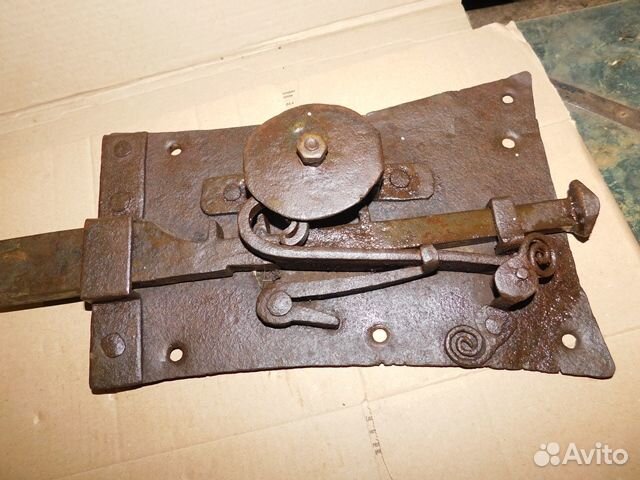 Антикварный,большой,кованный,амбарный, замок