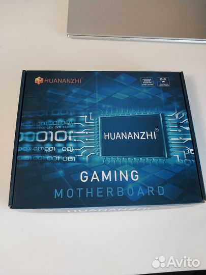 Huananzhi x99 qd4, xeon 2666v3, 16гб DDR4