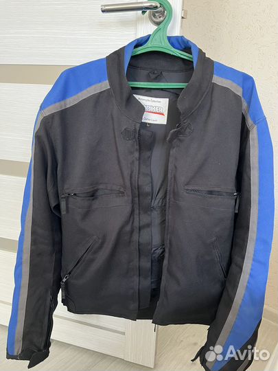 Мотокуртка и перчатки