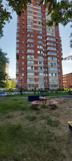 3-к. квартира, 87 м², 2/18 эт.