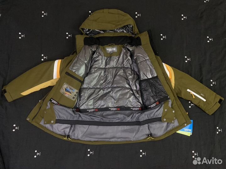 Горнолыжный костюм женский