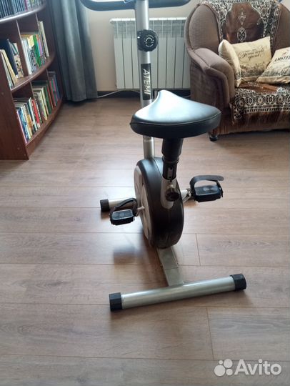 Тренажерный велосипед