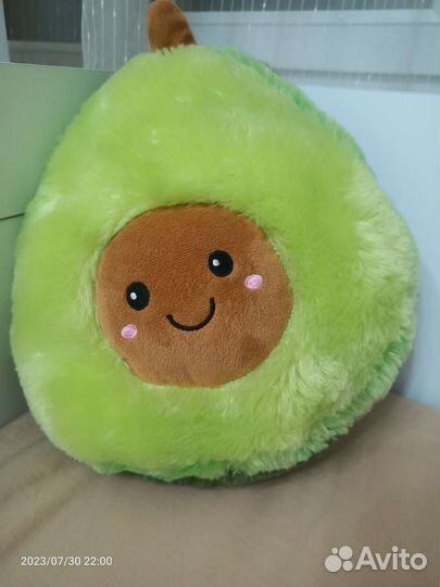 Игрушка подушка авокадо