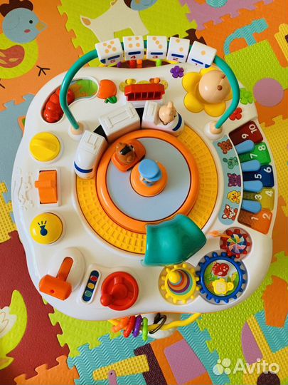 Развивающий стол