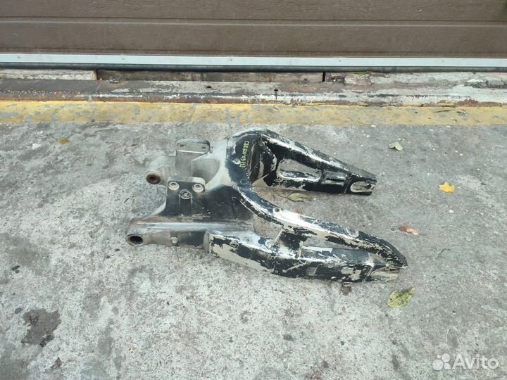 Cbr600rr 03-06 маятник