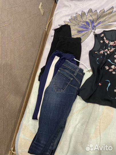 Пакет вещей женских 40-42 размер.Можно подростку