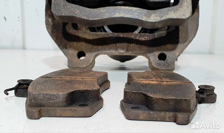 Суппорт ваз-2190,2170 левый в сборе R-14