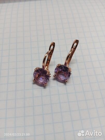 Серьги из медицинского сплава