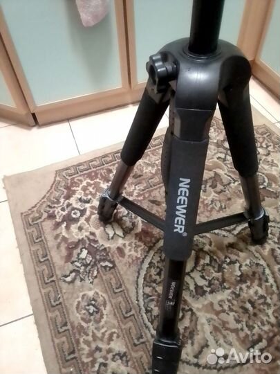 Штатив neewer sab264