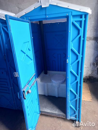 Аренда кабинок мобильных туалетов