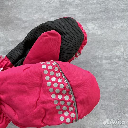 Новые варежки зимние непромокаемые