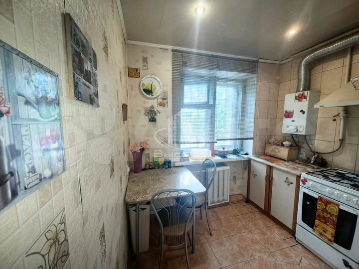 2-к. квартира, 42 м², 1/5 эт.