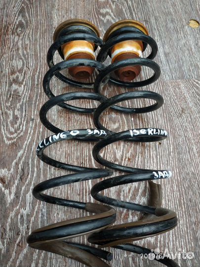 Пружина задняя для Citroen Berlingo (B9) 2008)