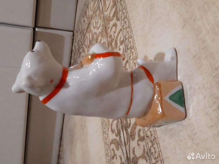 Статуэтка Медведь с балалайкой