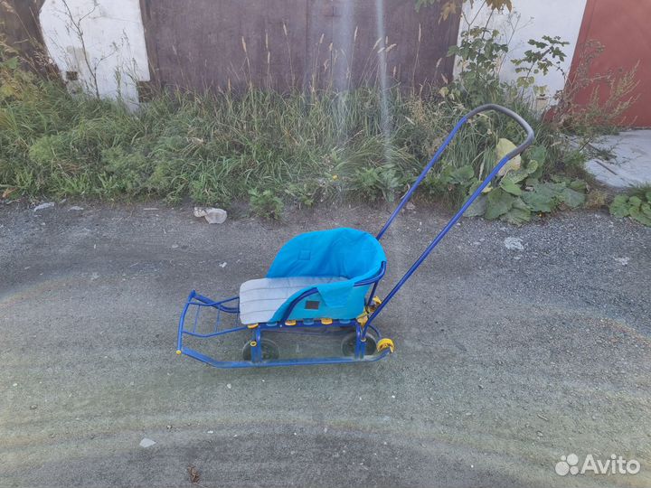 Детские санки с колесами