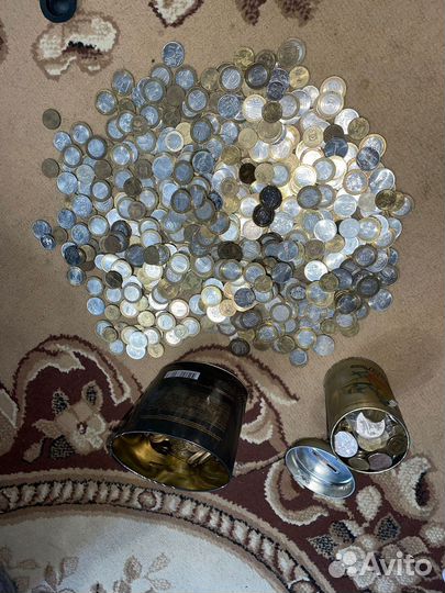 Юбилейные монеты 1,2,5,10,25