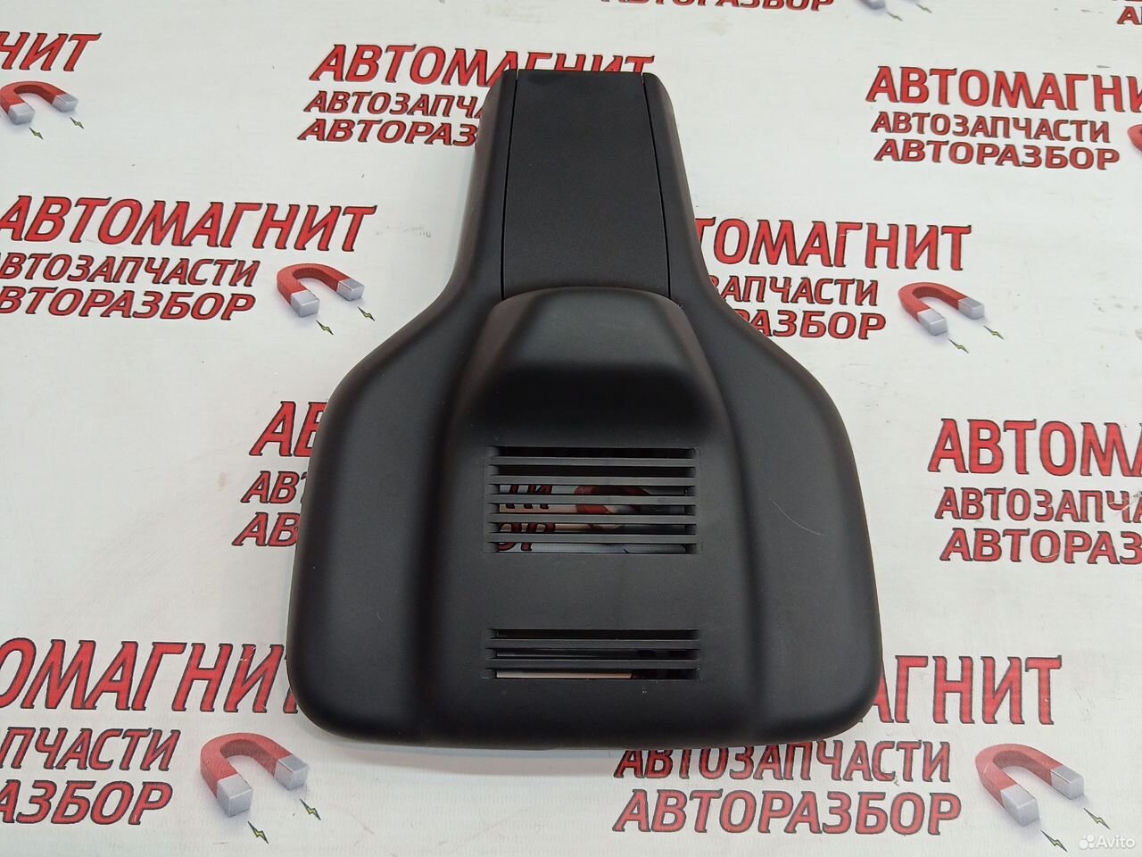 Накладка лобового стекла Voyah Dream