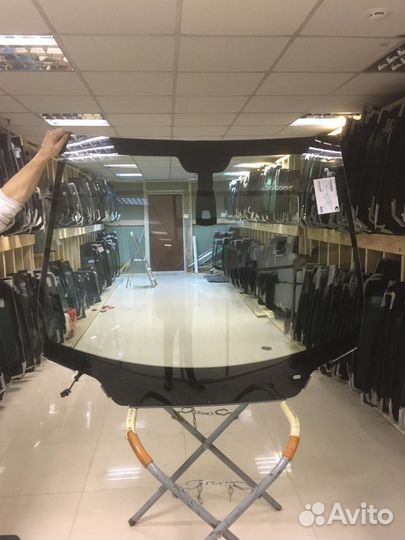 Лобовое стекло Citroen c4 Ситроен с4