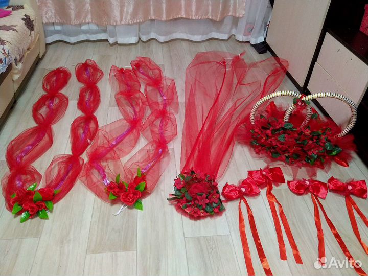 Прокат свадебных украшений на машину