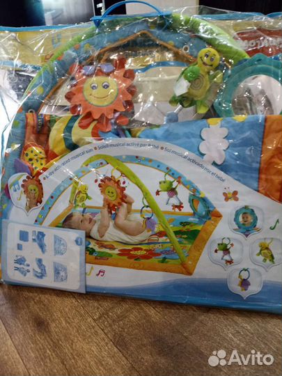 Развивающий коврик tiny love