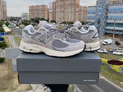 Кроссовки New Balance 2002r