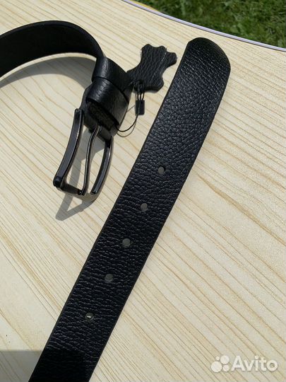 Мужской кожаный ремень