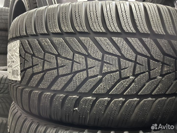 Hankook Winter I'Cept Evo 3 W330 275/35 R21 103W