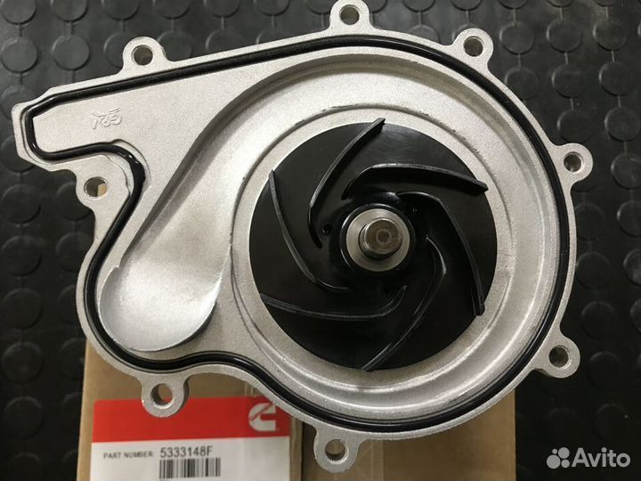 Насос водяной помпа дв.Cummins 2.8 Газель-Бизнес