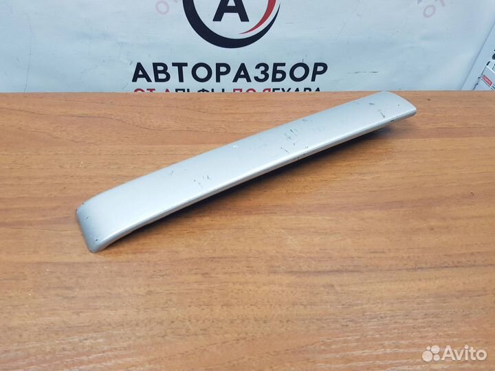 Накладка крепл. рейлинга задняя левая Tucson 16