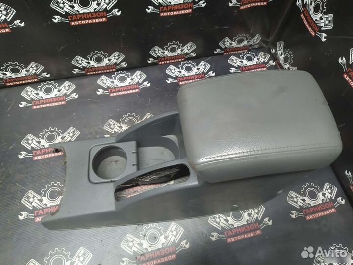 Подлокотник Шевроле Лачетти Lacetti