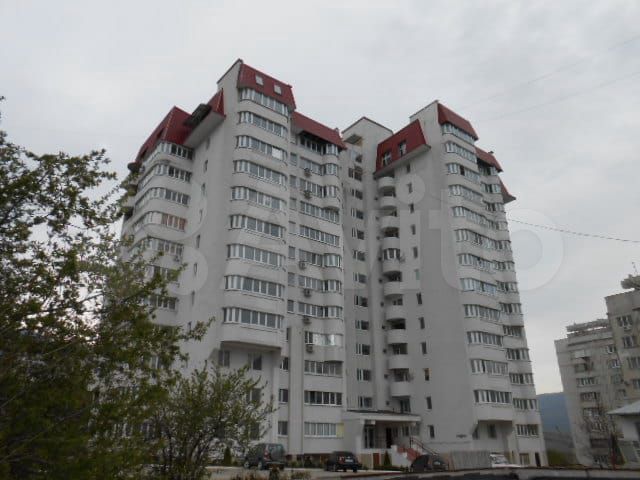2-к. квартира, 70,6 м², 5/12 эт.