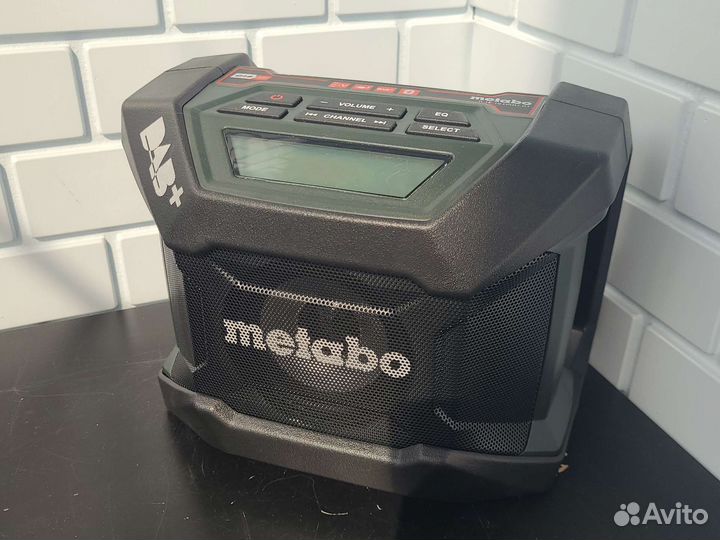 Радиоприемник Metabo R 12-18 DAB+ BT 600778850
