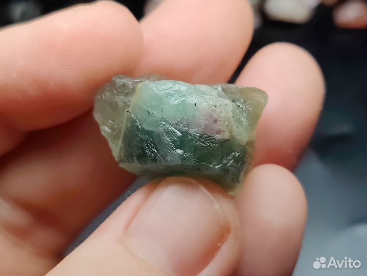 Флюорит полихромный. Необычный кристалл