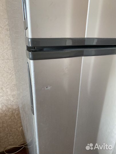 Холодильник бу whirlpool WBM286 SF