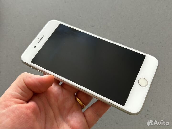 iPhone 8 Plus 64gb silver
