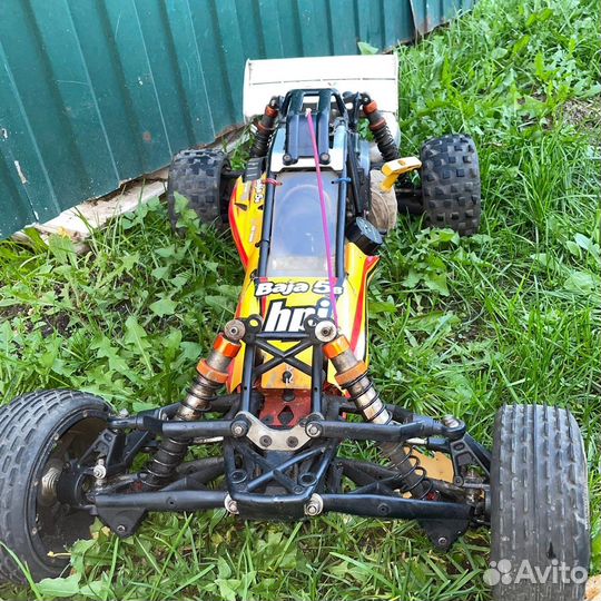 Машина на радиоуправлении для дрифта