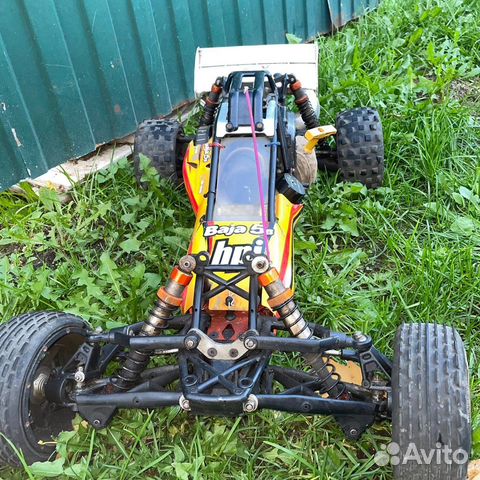 Машина на радиоуправлении для дрифта