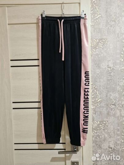 Костюм спортивный