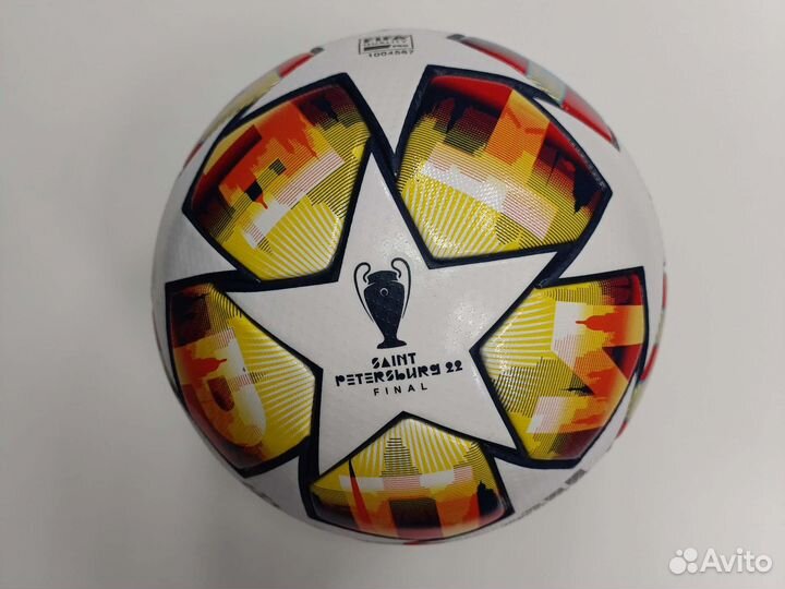 Футбольный мяч adidas СПБ