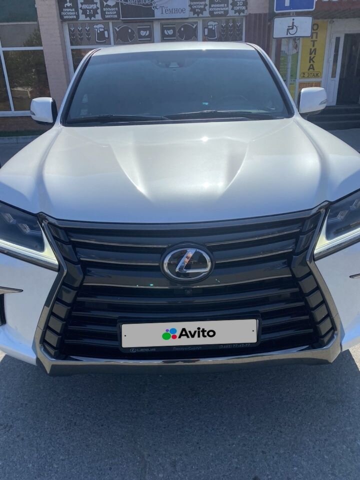 Lexus LX: фото владельца