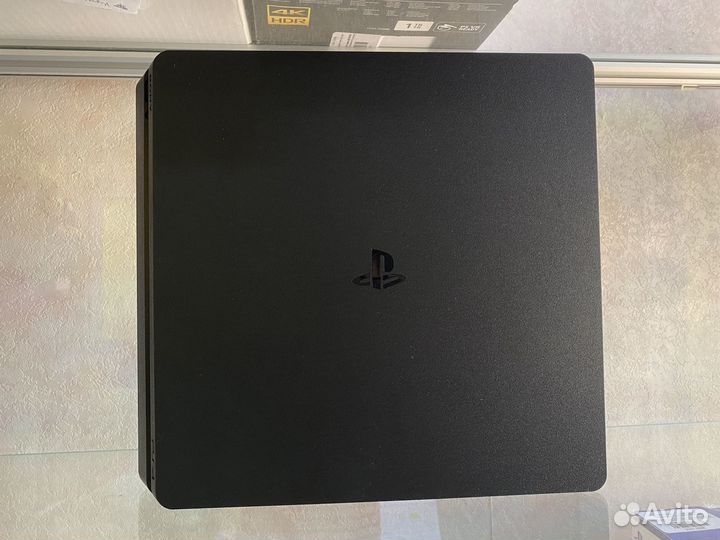 Sony PS4 Slim 1Tb