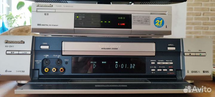Видеомагнитофон D-VHS Panasonic NV-DH1