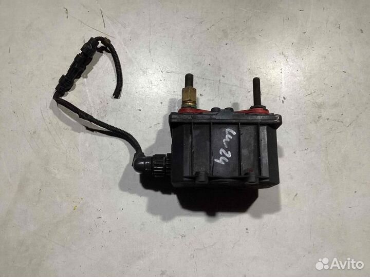 Выключатель массы Iveco Stralis