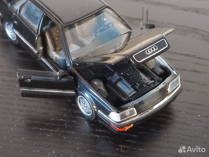 Audi V8 1/43 Schabak