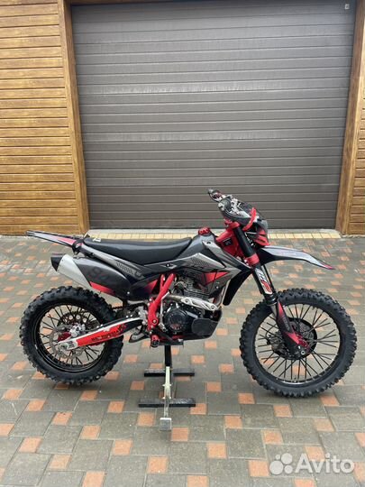BSE Z10