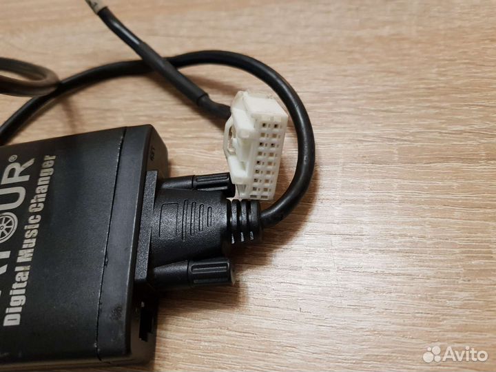 Адаптер для USB и AUX Yatour для Mazda (MAZ1)