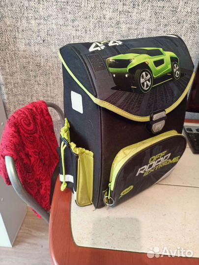 Рюкзак школьный для мальчика ортопедический