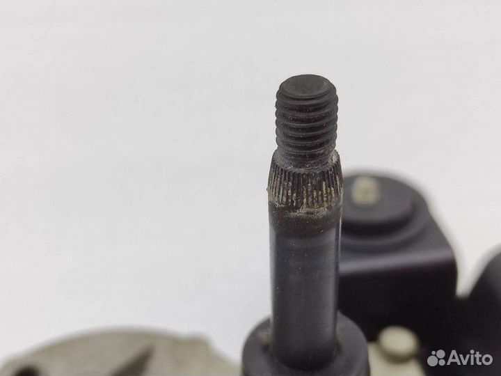 Моторчик стеклоочистителя (дворника) задний Kia