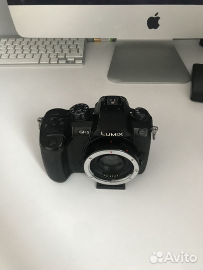 Panasonic Lumix DC-GH5