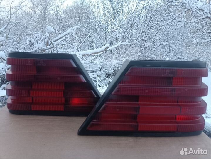 Редкие задние фонари Мерседес w124 DOT RED